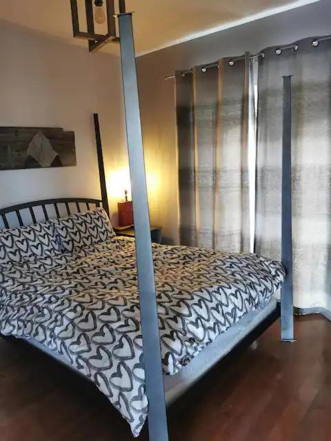 Chalet Au petit Édouard  LʼAnse-Saint-Jean Extérieur photo
